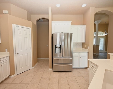 2618 High Ridge Drive - Photo Thumbnail 9