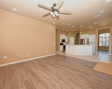 2618 High Ridge Drive - Photo Thumbnail 17