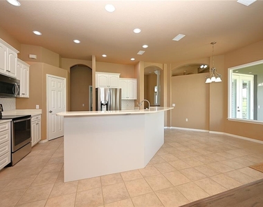 2618 High Ridge Drive - Photo Thumbnail 8