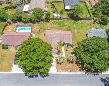 5126 Martinique Drive - Photo Thumbnail 14