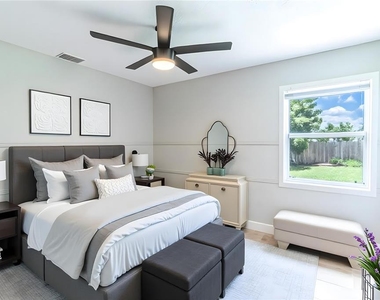 5126 Martinique Drive - Photo Thumbnail 5