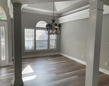 4072 Nw 37th Terrace - Photo Thumbnail 9