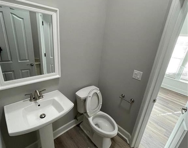 4072 Nw 37th Terrace - Photo Thumbnail 22