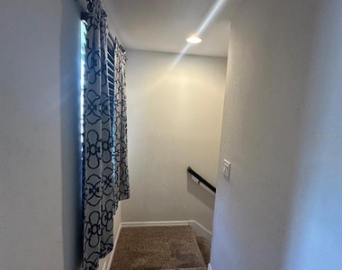 1382 Riley Circle - Photo Thumbnail 21