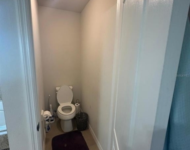 1382 Riley Circle - Photo Thumbnail 25