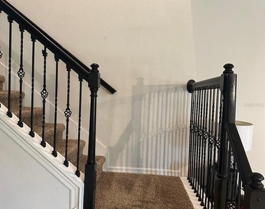 1382 Riley Circle - Photo Thumbnail 3