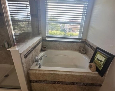 1382 Riley Circle - Photo Thumbnail 15