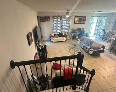 1382 Riley Circle - Photo Thumbnail 4