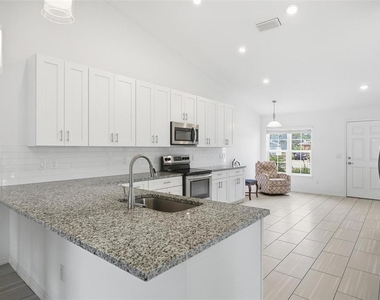 4 Lynton Place - Photo Thumbnail 7