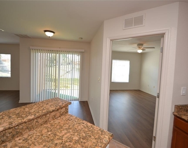 4600 E Moody Boulevard - Photo Thumbnail 12
