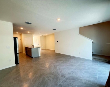 13 Bella Oaks Dr Drive - Photo Thumbnail 11