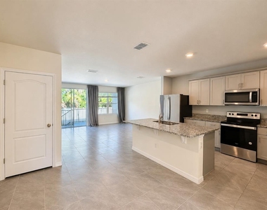 13 Bella Oaks Dr Drive - Photo Thumbnail 5