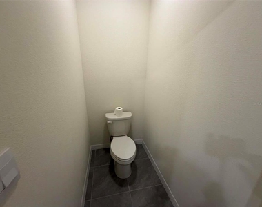 13 Bella Oaks Dr Drive - Photo Thumbnail 26