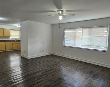 1205 Academy Boulevard - Photo Thumbnail 4