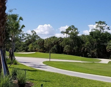 14194 Heritage Landing Boulevard - Photo Thumbnail 12