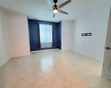 14194 Heritage Landing Boulevard - Photo Thumbnail 27