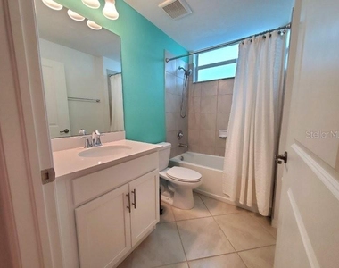 14194 Heritage Landing Boulevard - Photo Thumbnail 38