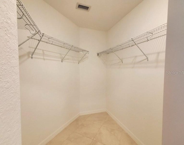 14194 Heritage Landing Boulevard - Photo Thumbnail 28