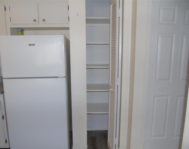 21150 Gertrude Avenue - Photo Thumbnail 7