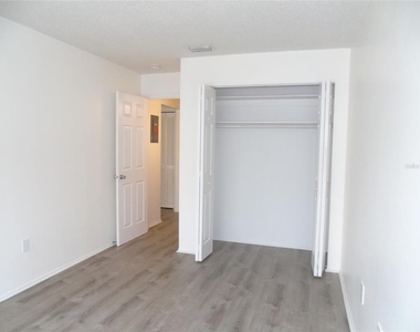 21150 Gertrude Avenue - Photo Thumbnail 9