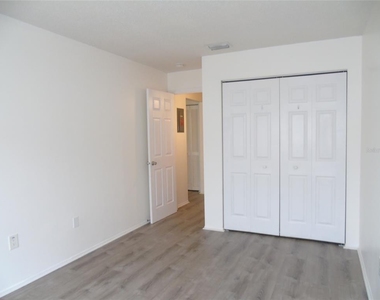 21150 Gertrude Avenue - Photo Thumbnail 8