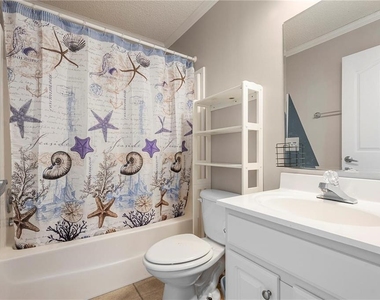 3004 Bamboo Court - Photo Thumbnail 23