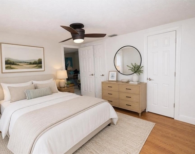 3641 Stokes Drive - Photo Thumbnail 6