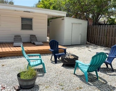 2475 W Paulstan Court - Photo Thumbnail 14