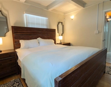 2475 W Paulstan Court - Photo Thumbnail 8
