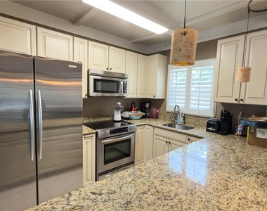 2475 W Paulstan Court - Photo Thumbnail 7