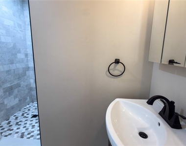 2475 W Paulstan Court - Photo Thumbnail 6