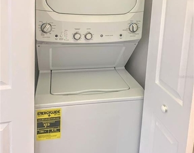 5440 Kensington Street - Photo Thumbnail 8
