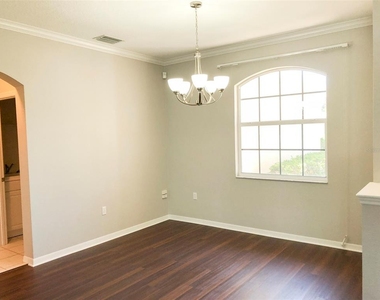 11711 Winding Woods Way - Photo Thumbnail 7