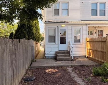 2414 Birch Street - Photo Thumbnail 14
