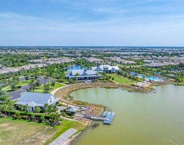 8113 Sternway Road - Photo Thumbnail 83