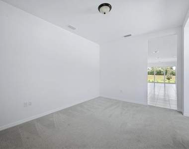 8113 Sternway Road - Photo Thumbnail 24