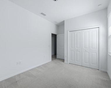 8113 Sternway Road - Photo Thumbnail 20