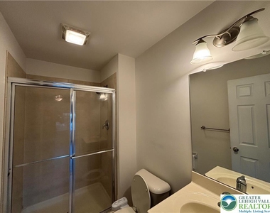 5054 Dale Trail - Photo Thumbnail 15