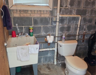 74 W Spruce Street - Photo Thumbnail 24