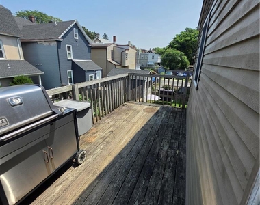 74 W Spruce Street - Photo Thumbnail 9