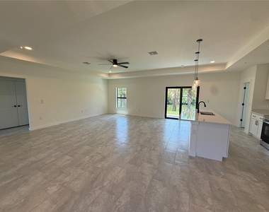 2646 Sadnet Lane - Photo Thumbnail 4