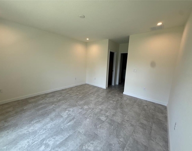 2646 Sadnet Lane - Photo Thumbnail 9