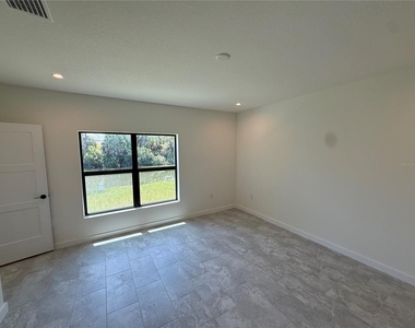 2646 Sadnet Lane - Photo Thumbnail 10