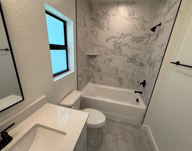 2646 Sadnet Lane - Photo Thumbnail 18