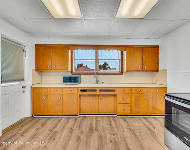 528 S Main Street - Photo Thumbnail 14