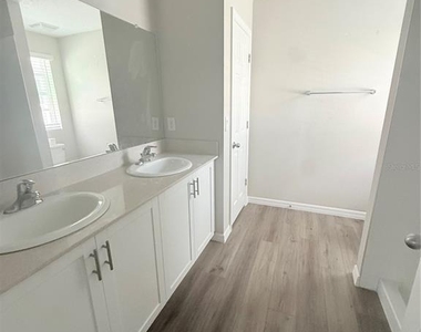 12935 Hawkstone Trail Boulevard - Photo Thumbnail 12