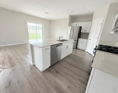 12935 Hawkstone Trail Boulevard - Photo Thumbnail 7