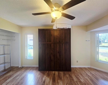 5808 Garden Lakes Drive - Photo Thumbnail 12