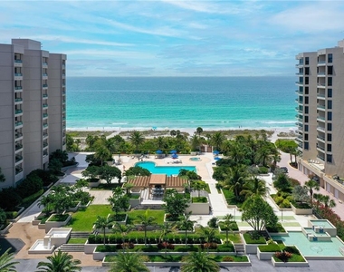 1211 Gulf Of Mexico Drive - Photo Thumbnail 62