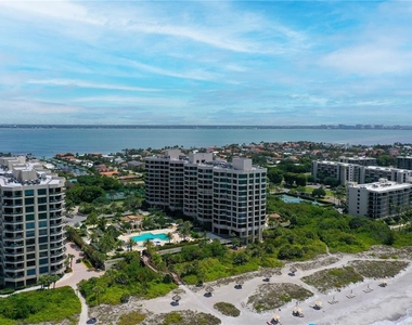 1211 Gulf Of Mexico Drive - Photo Thumbnail 50